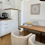 Zentral Διαμέρισμα *