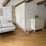 Zentral