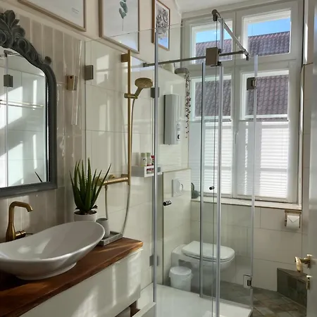 Zentral Apartment *
