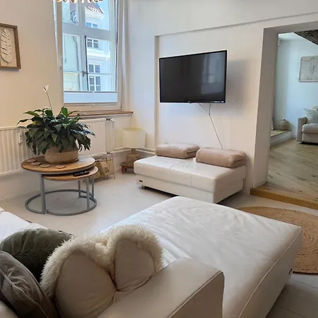 Zentral Apartamento *