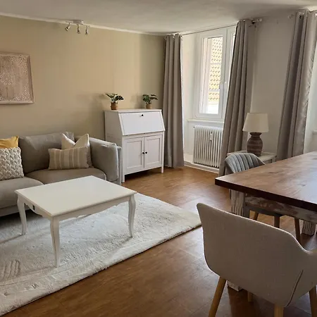 Zentral Apartamento *